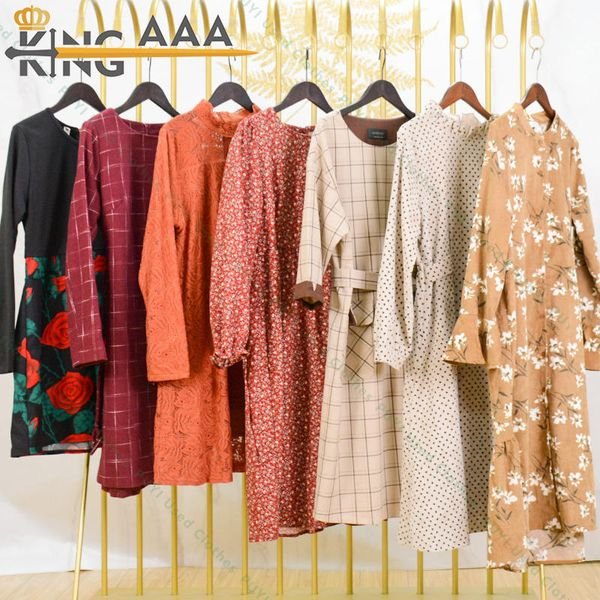 Women's Elegant Casual Dresses for Autumn & Winter Wholesale Second Hand Clothing From Ladies MOQ 45kg